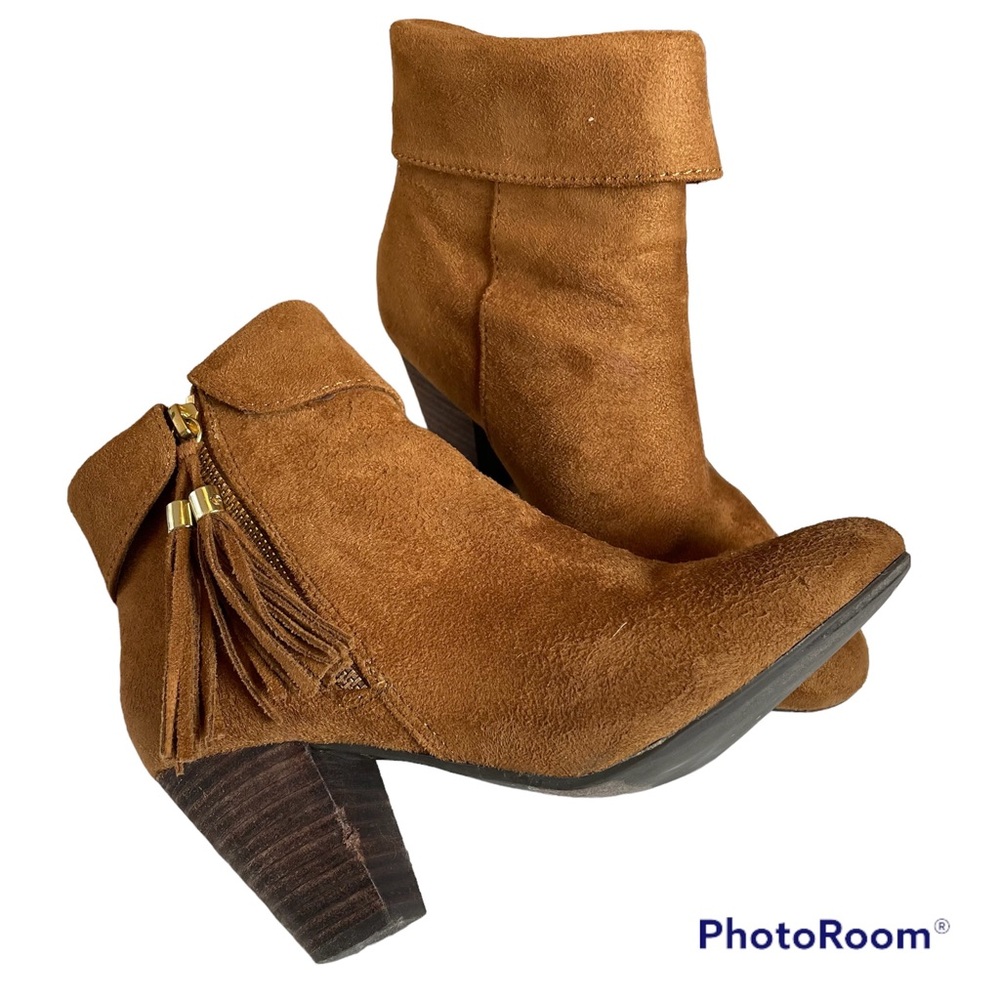 Report Moriah Sue Cuffed Ankle Boots Cognac Brown Suede Size 6.5